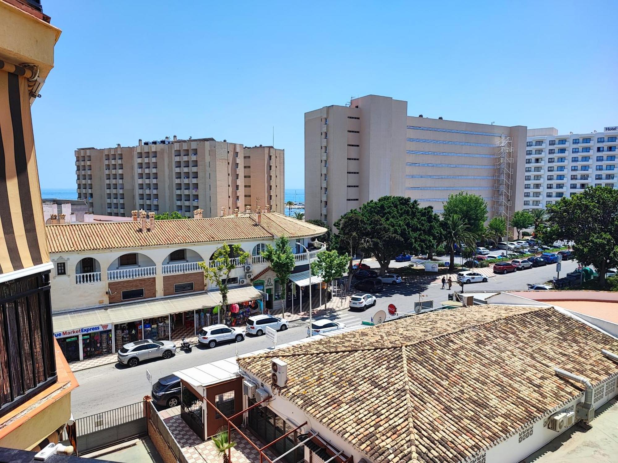 Apartamento 150 Metros De La Playa توريمولينوس المظهر الخارجي الصورة