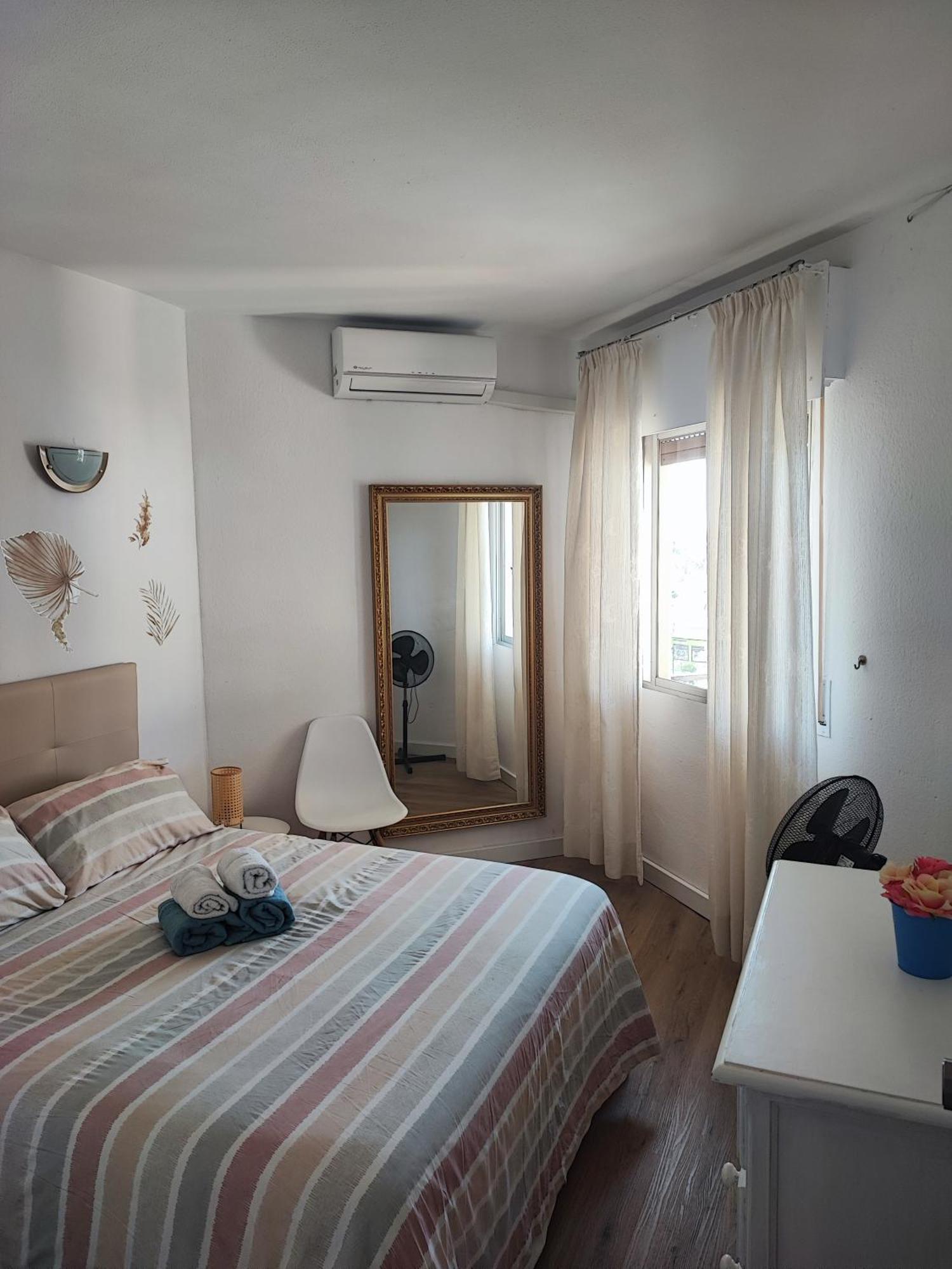 Apartamento 150 Metros De La Playa توريمولينوس المظهر الخارجي الصورة